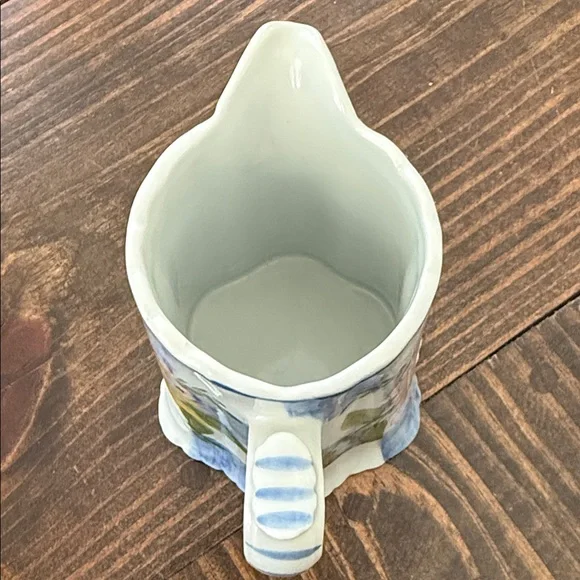 Andrea By Sadek Pink, Yellow & Blue Floral Sugar and Creamer Set - Picture 9 of 13